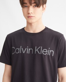ESSENTIALS LOGO GRAPHIC TEE, BLACK BEAUTY, hi-res