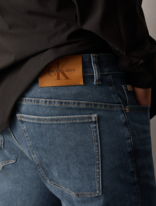 37.5 Bi-Stretch Body Taper Jeans