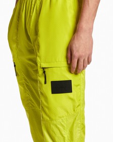 Reimagine Nature 孔洞裝飾工裝褲, Lemon Lime, hi-res