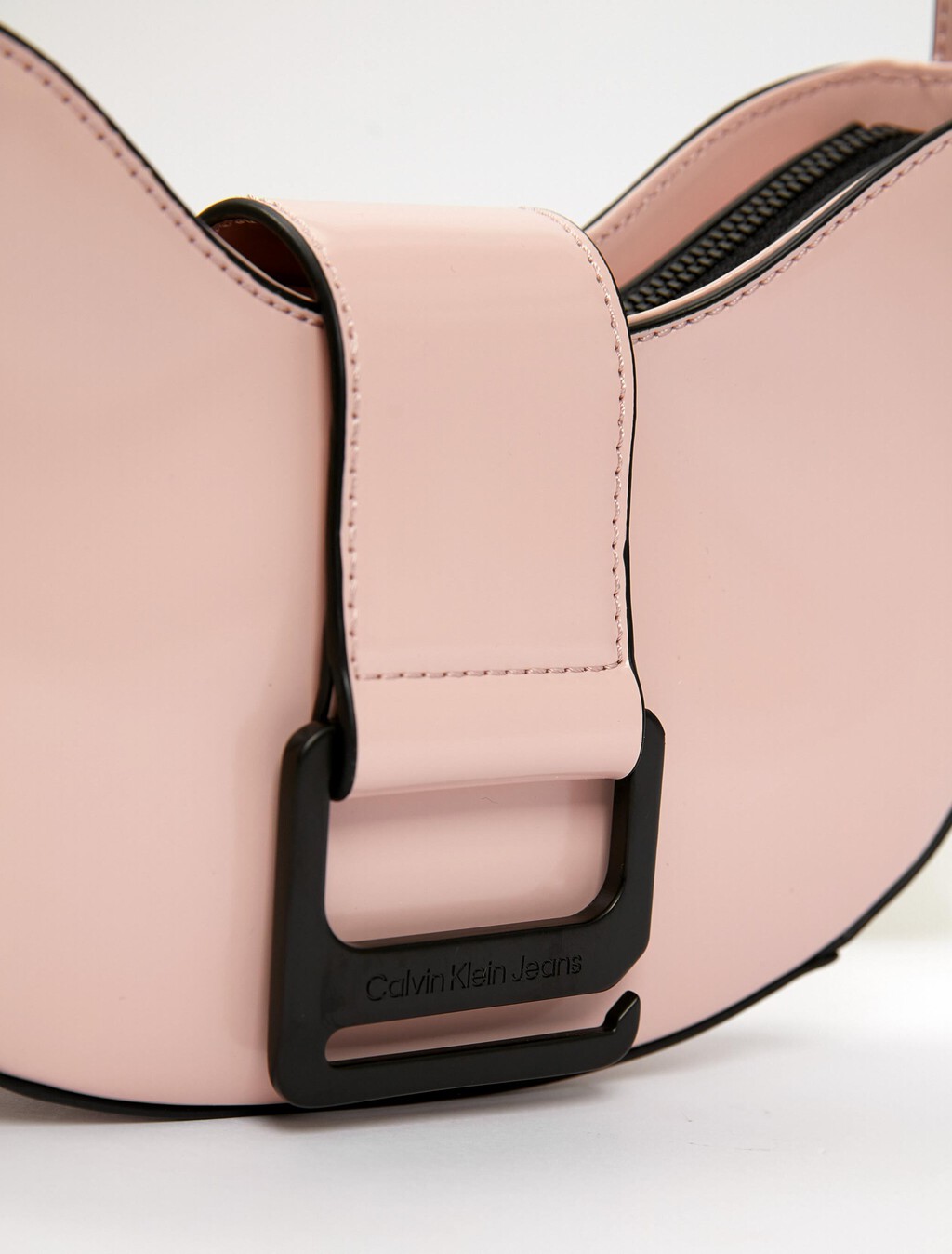 Off Duty Holiday Round Shoulder Bag 22, PALE CONCH, hi-res