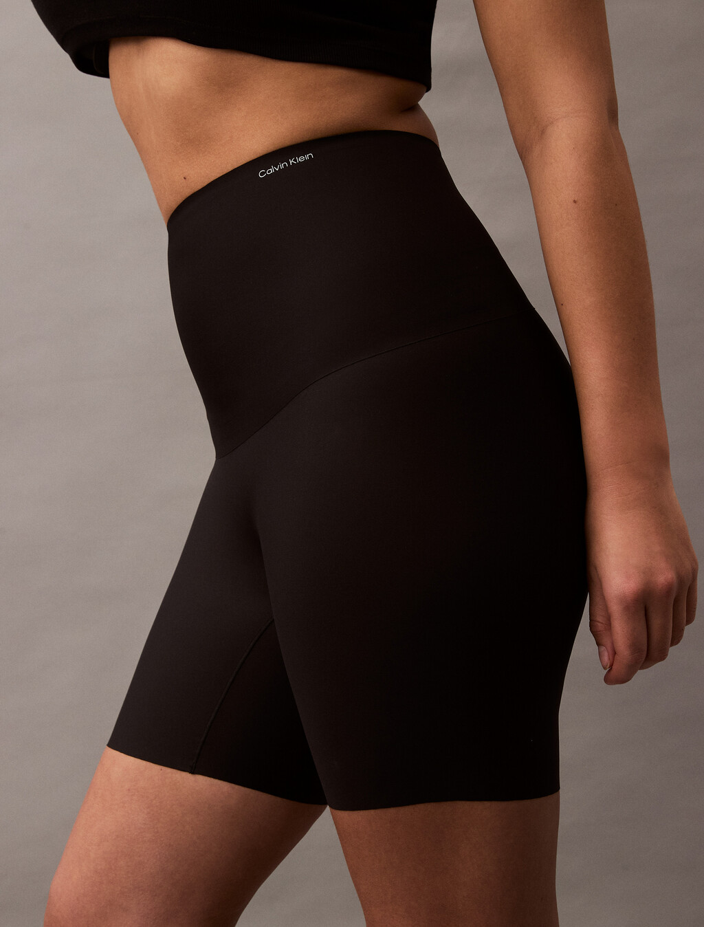 Second Skin Smoothing Short, Black, hi-res