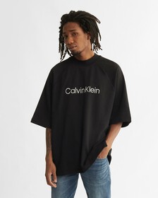 RELAXED LOGO RAGLAN TEE, Black Beauty, hi-res