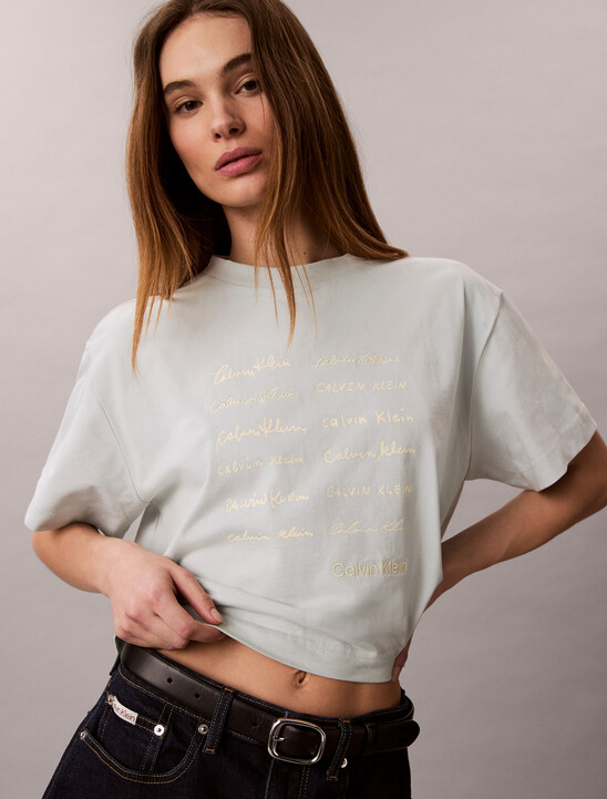 Cropped Boxy Graphic Tee