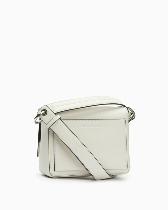 SCULPTED BOXY TOP HANDLE BAG