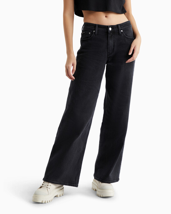 Sustainable Low Rise Baggy Jeans
