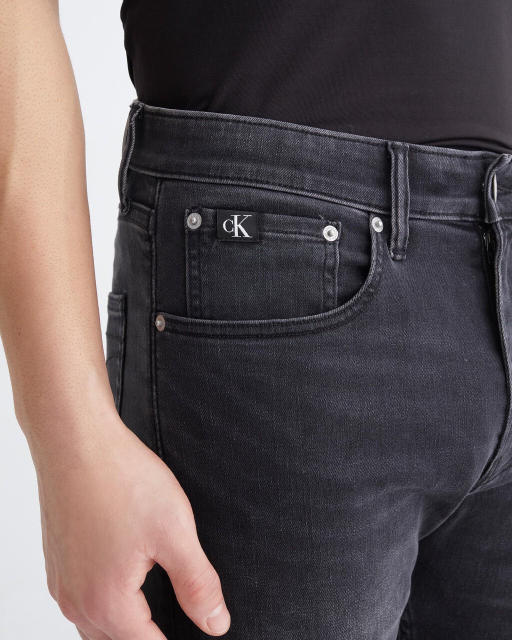 RECONSIDERED MODERN TAPER JEANS, Visual Washed Black, hi-res
