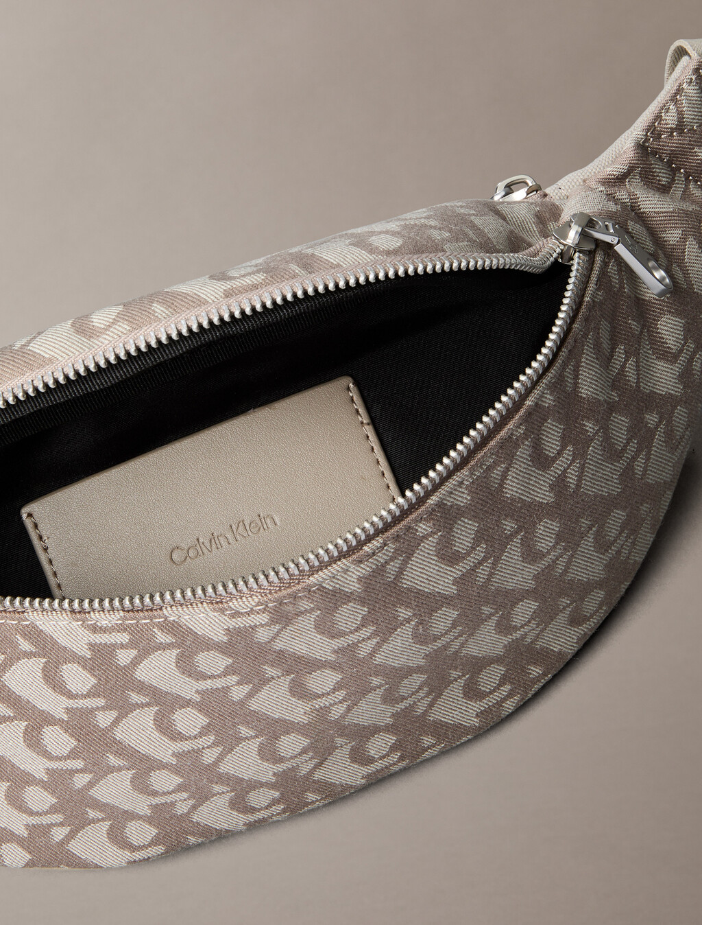 Monogram 標誌提袋腰包, Caribou/Weathered Teak, hi-res