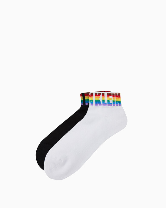 1 PAIR PRIDE MONOGRAM ANKLE SOCKS