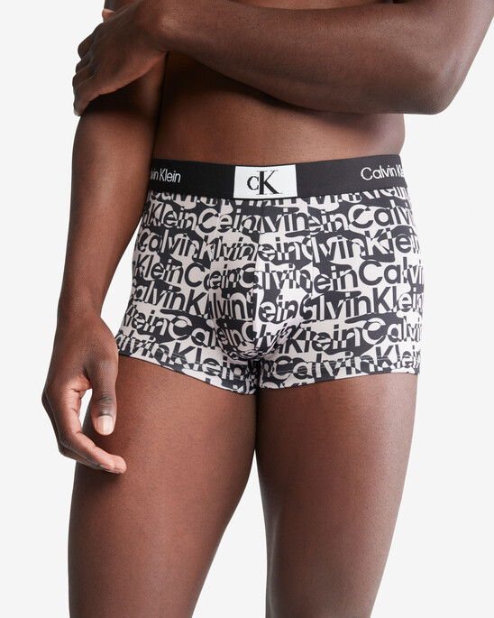 Calvin Klein 96 超細纖維低腰內褲