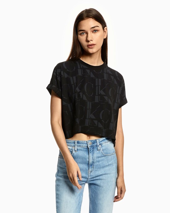 ALL OVER LOGO PRINT CROPPED TEE