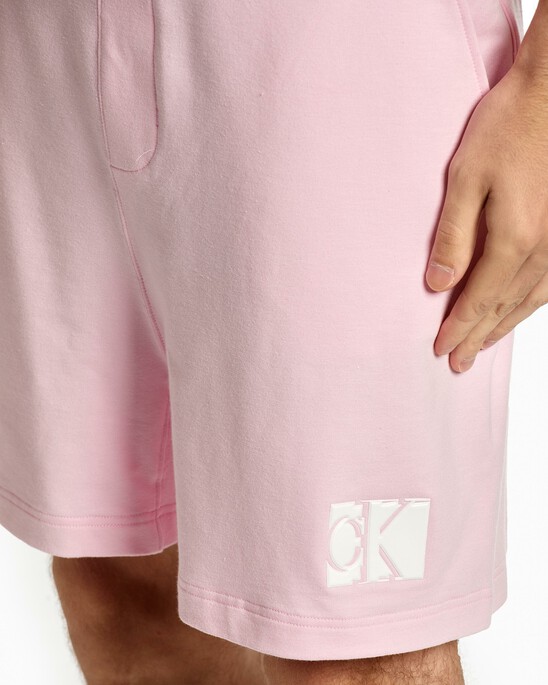EMBOSSED LOGO SWEATSHORTS