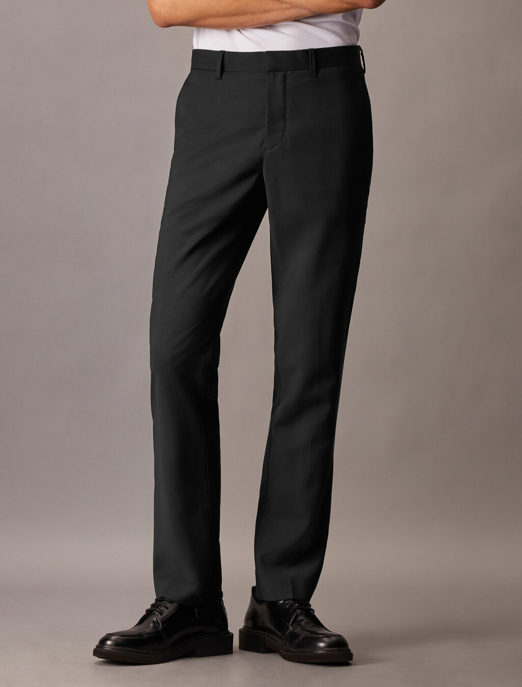 Refined Virgin Wool Slim Trouser, Black, hi-res