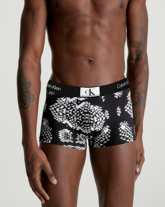CALVIN KLEIN 1996 微細纖維低腰內褲