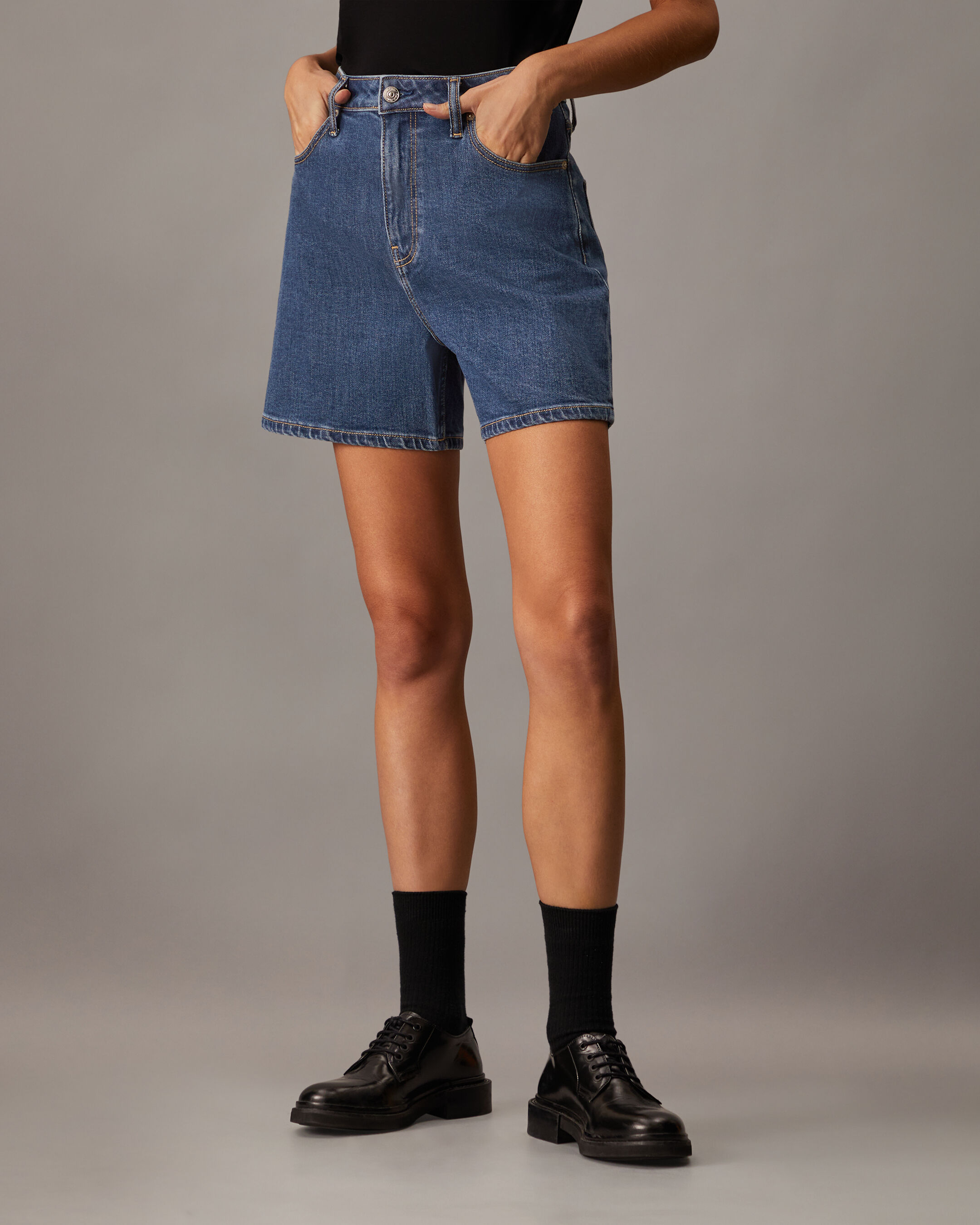 Sustainable denim shorts store