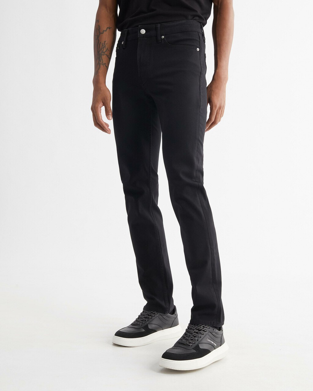 ULTIMATE STRETCH 修身牛仔褲, Rinse Black Back Embro, hi-res