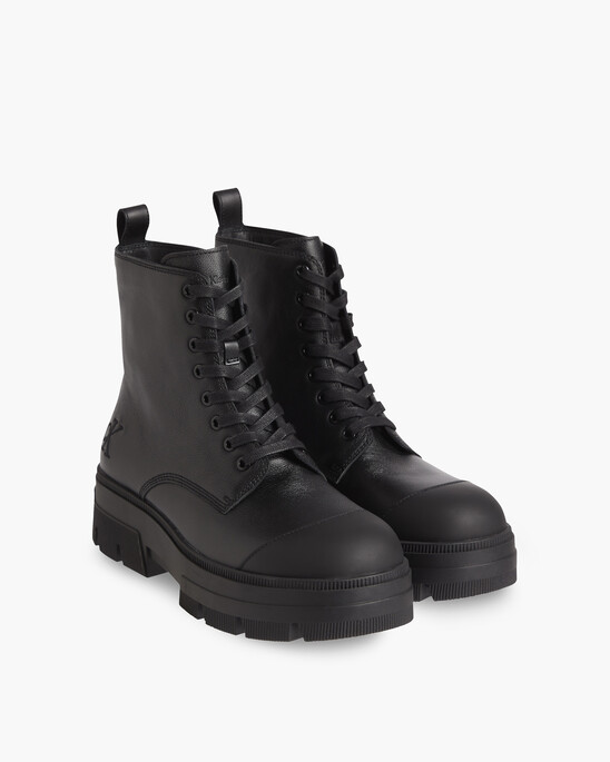 CHUNKY COMBAT LACE-UP BOOTS