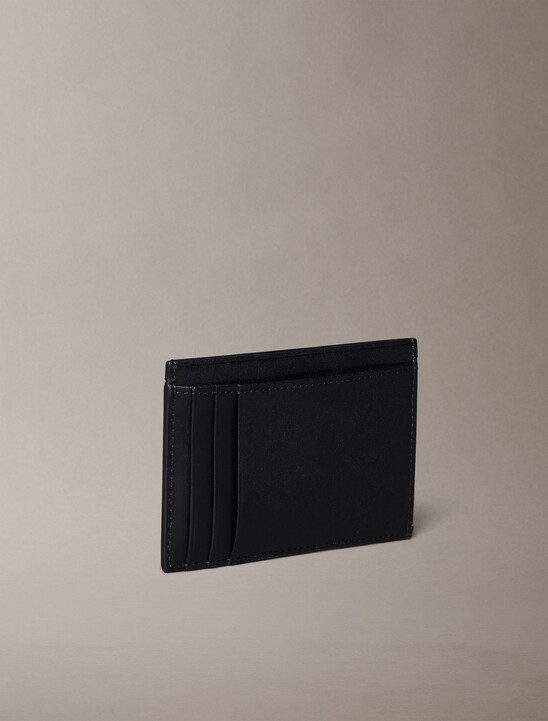Refined Cardholder