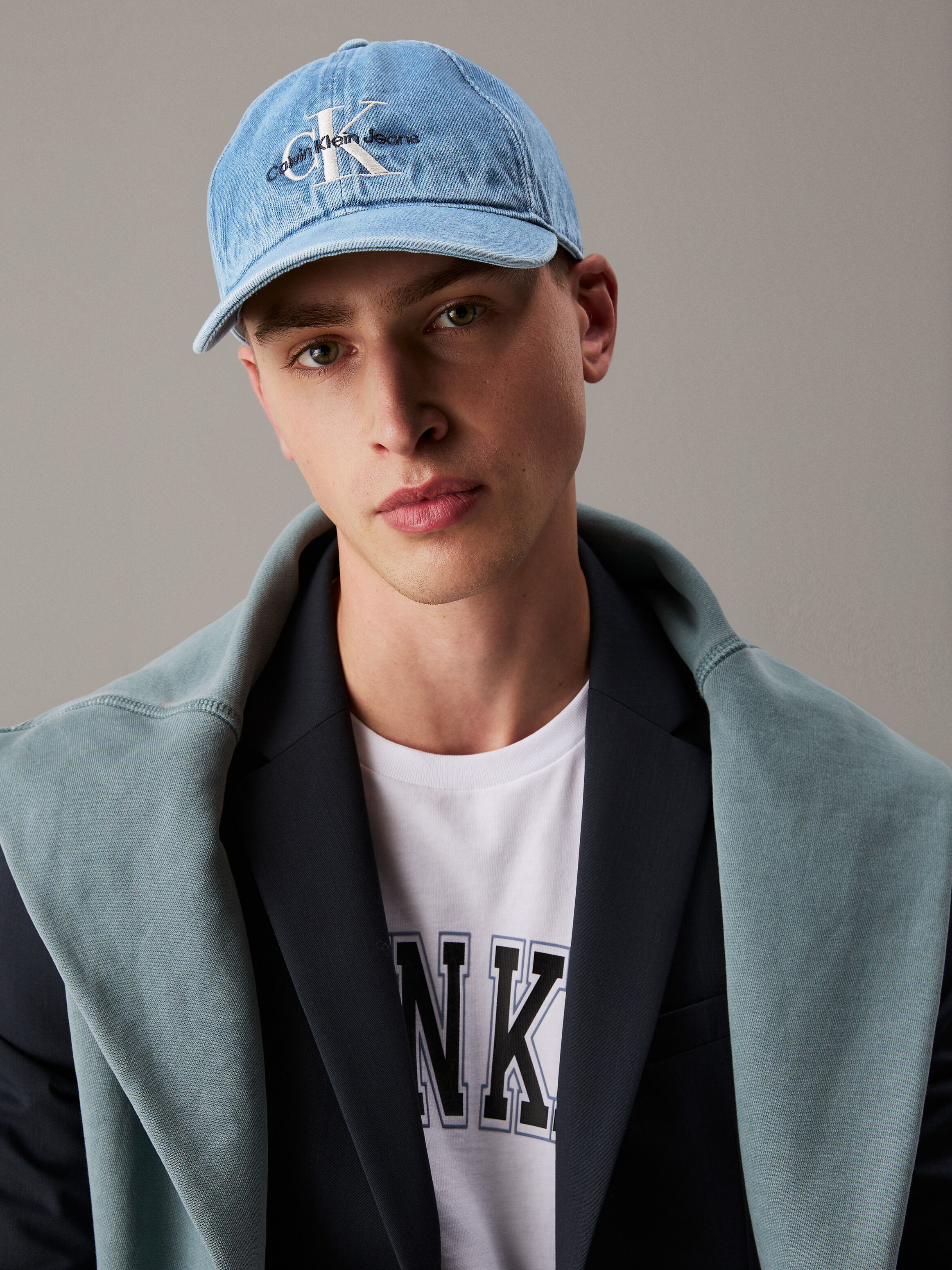 Caps | Calvin Klein Hong Kong