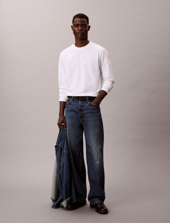 壓花標誌寬版 T 恤