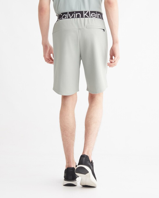 ACTIVE ICON SWEAT SHORTS