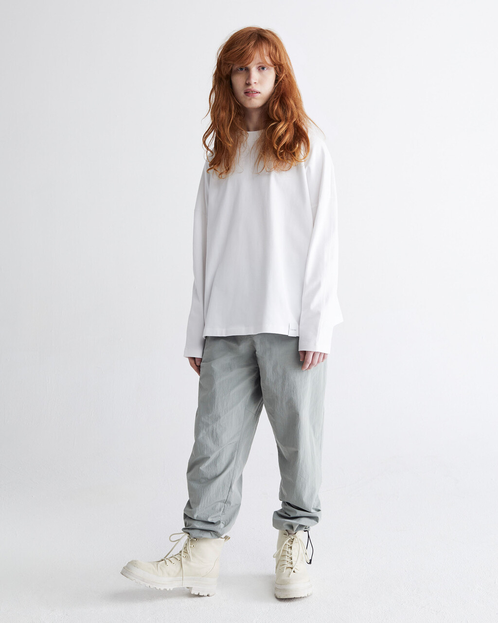 STANDARDS COMPACT COTTON LONG SLEEVE TEE, BRILLIANT WHITE, hi-res