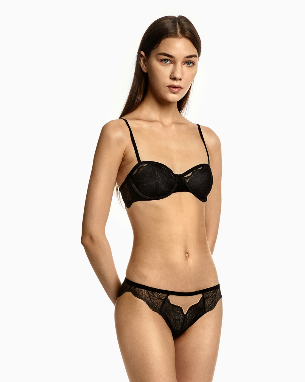 Lightly Lined Lace Balconette Bra, black