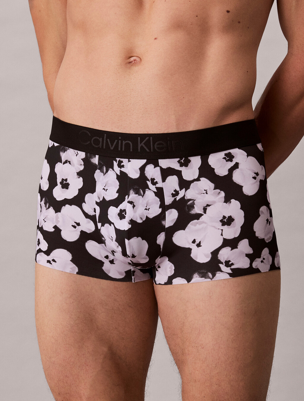 Low Rise Trunks - CK Black, BUTTERCUP FLORAL BLACK, hi-res