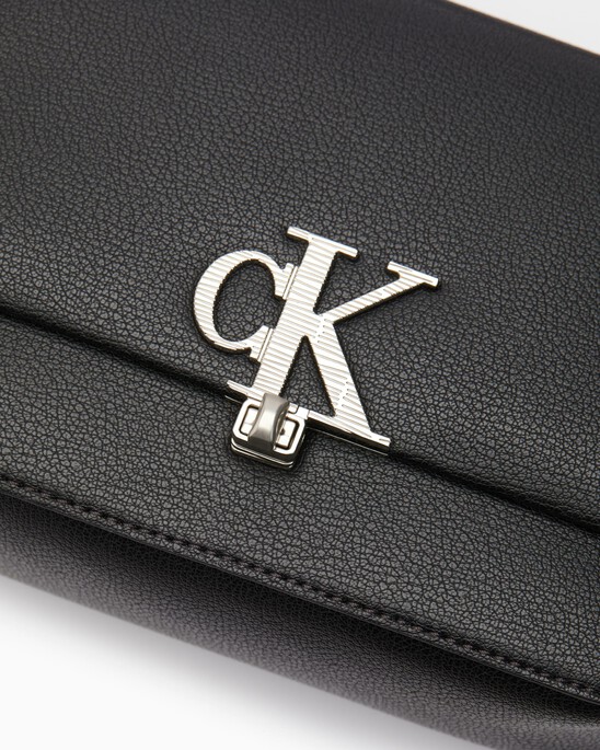 TEXTURED TOP HANDLE BAG