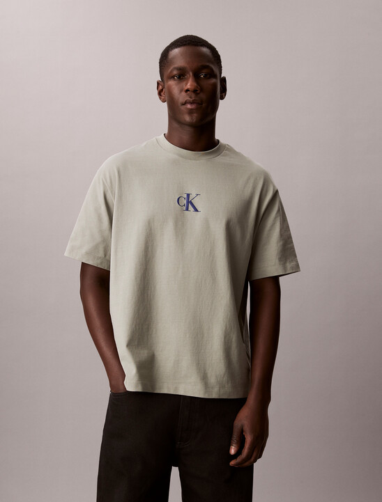 覆蓋標誌圖案寬版 T 恤