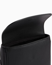 Monogram 硬件 Rfid 手機斜肩包, BLACK, hi-res