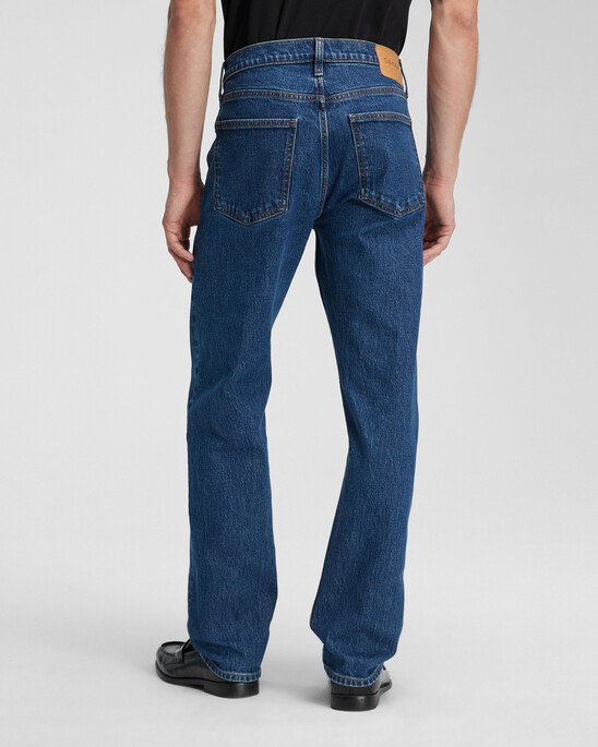 Standard Straight Fit Pacifico Jeans