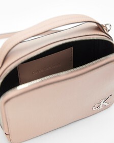 MINIMAL MONOGRAM CAMERA BAG, DARK BLUSH, hi-res