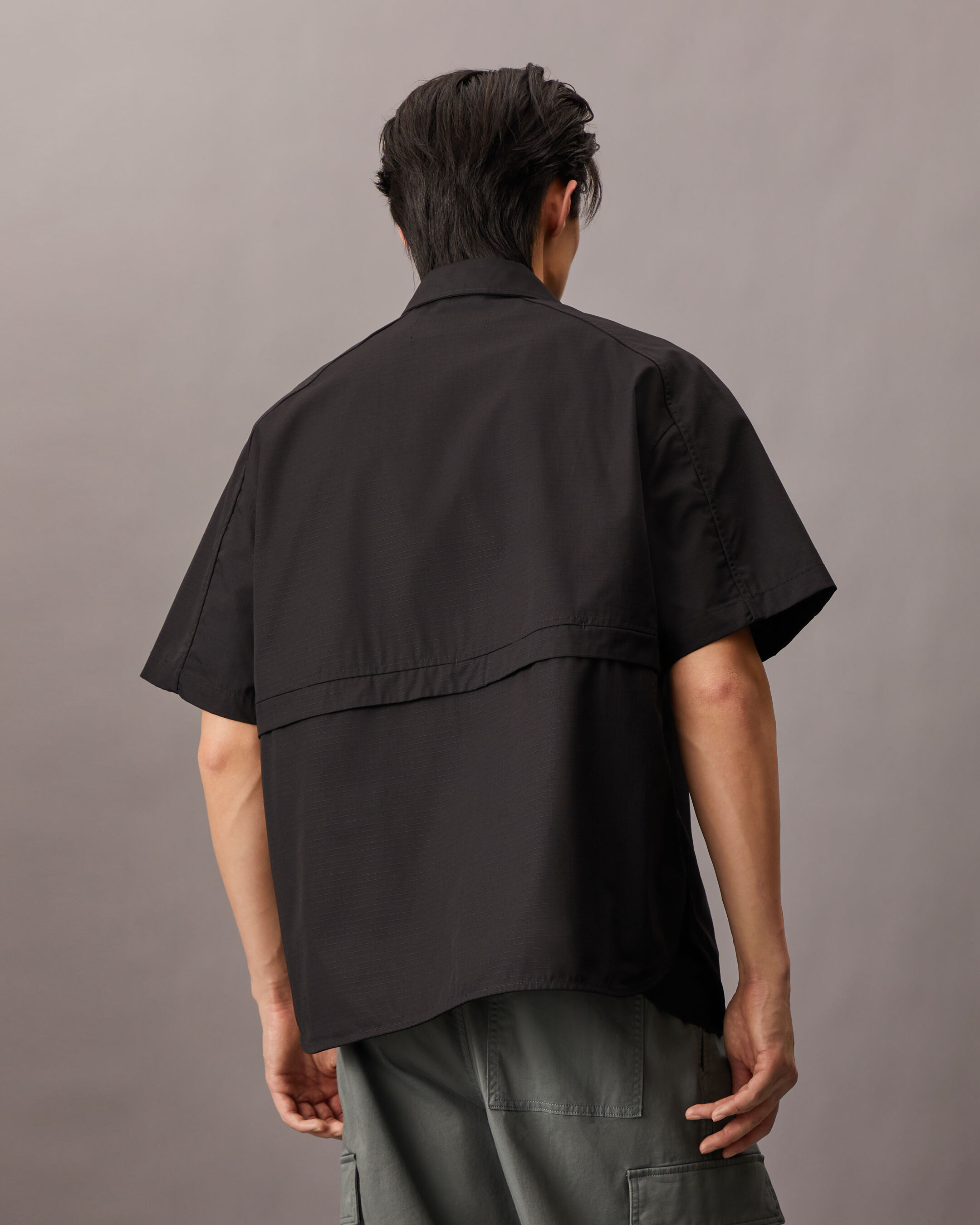 Cooling Mixed Media Zip Up Overshirt | black | Calvin Klein Hong Kong