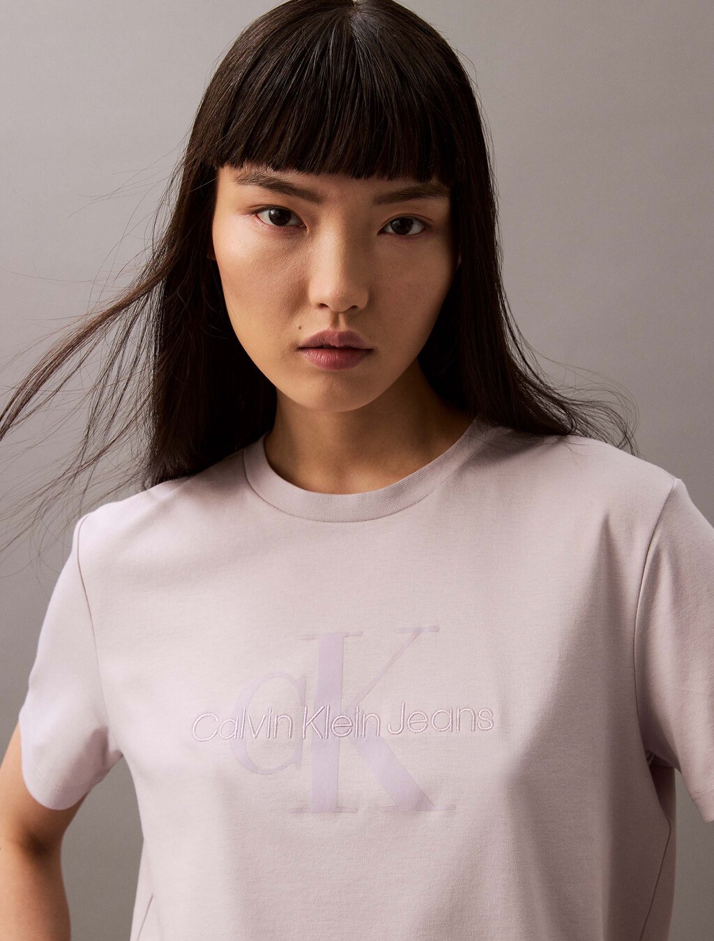 經典 Monogram 標誌 T 裇, Lilac Marble, hi-res