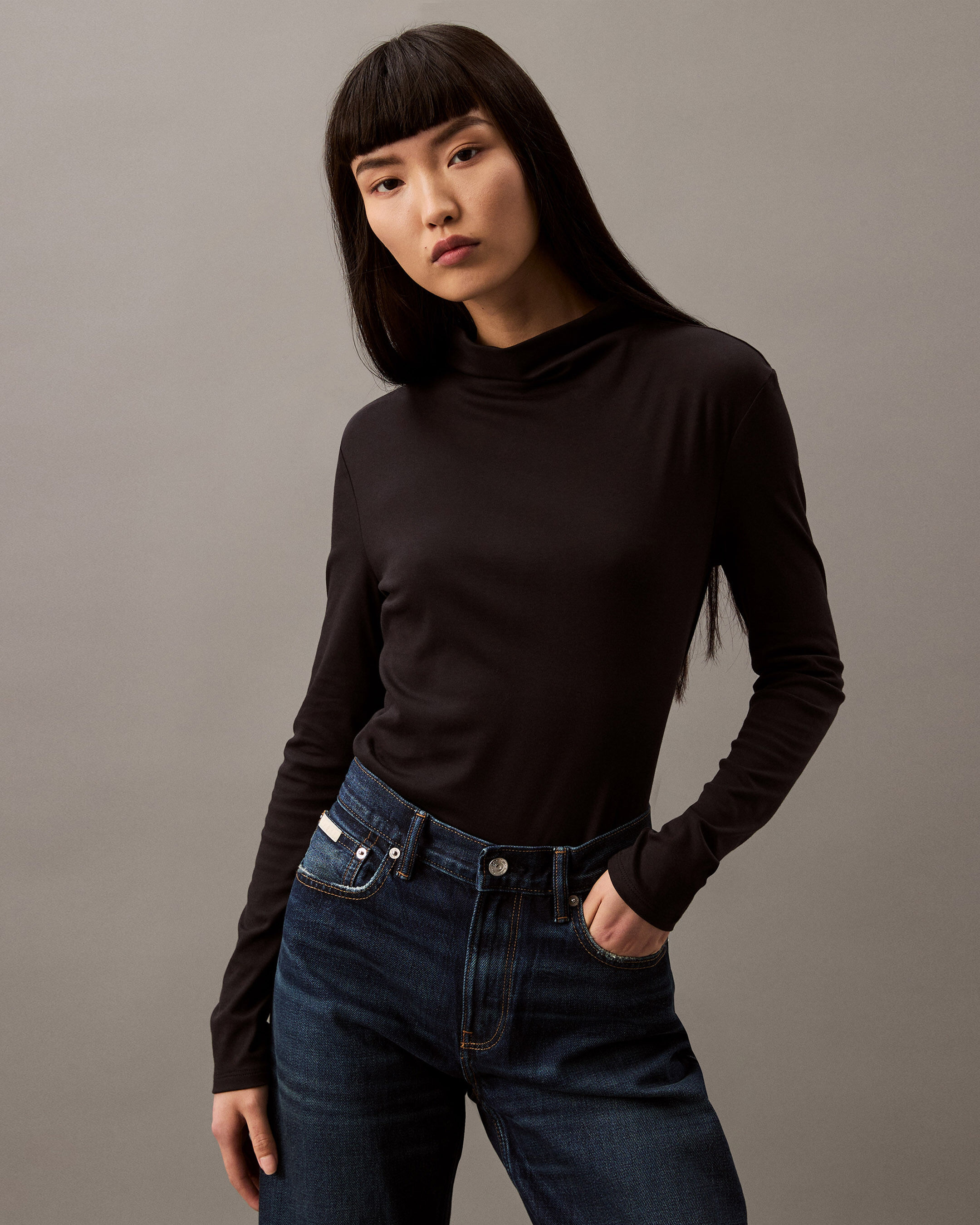 Mock neck t shirt outlet