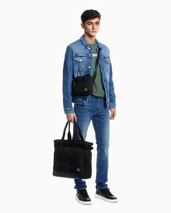 MODERN ESSENTIALS DENIM JACKET