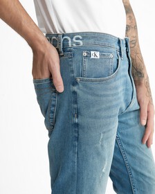 Ultimate Stretch Modern Taper Jeans, Denim Medium, hi-res