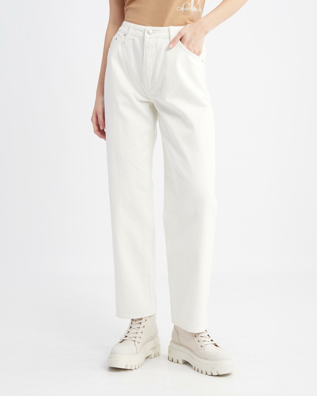 MODERN NEUTRALS 白色 90 年代直筒牛仔褲, Neutral Back Embro, hi-res