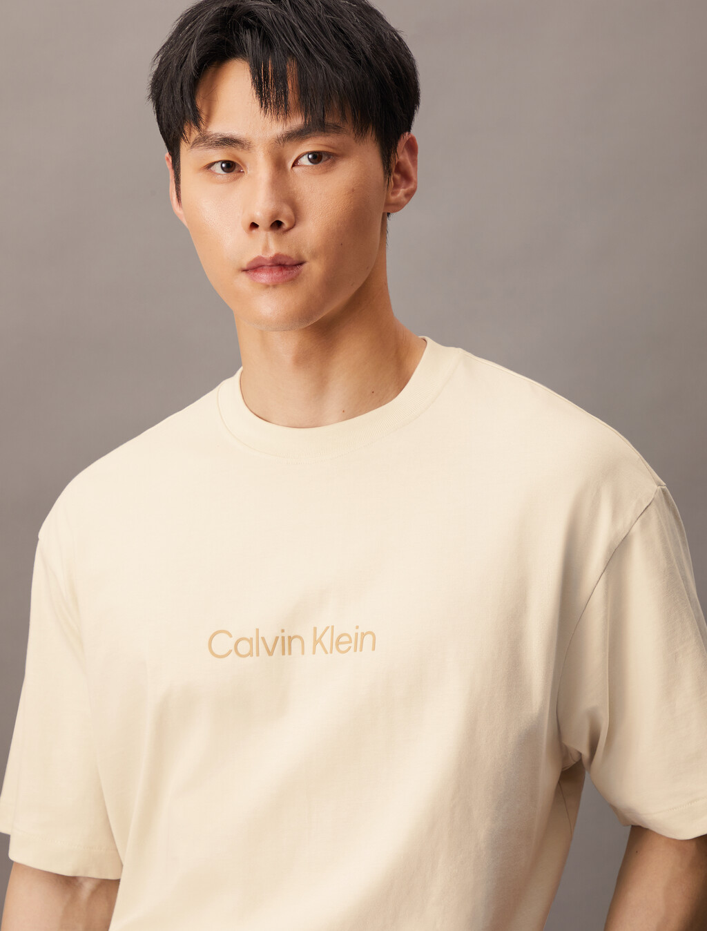 Calvin Logo 圓領上衣, Turtledove, hi-res