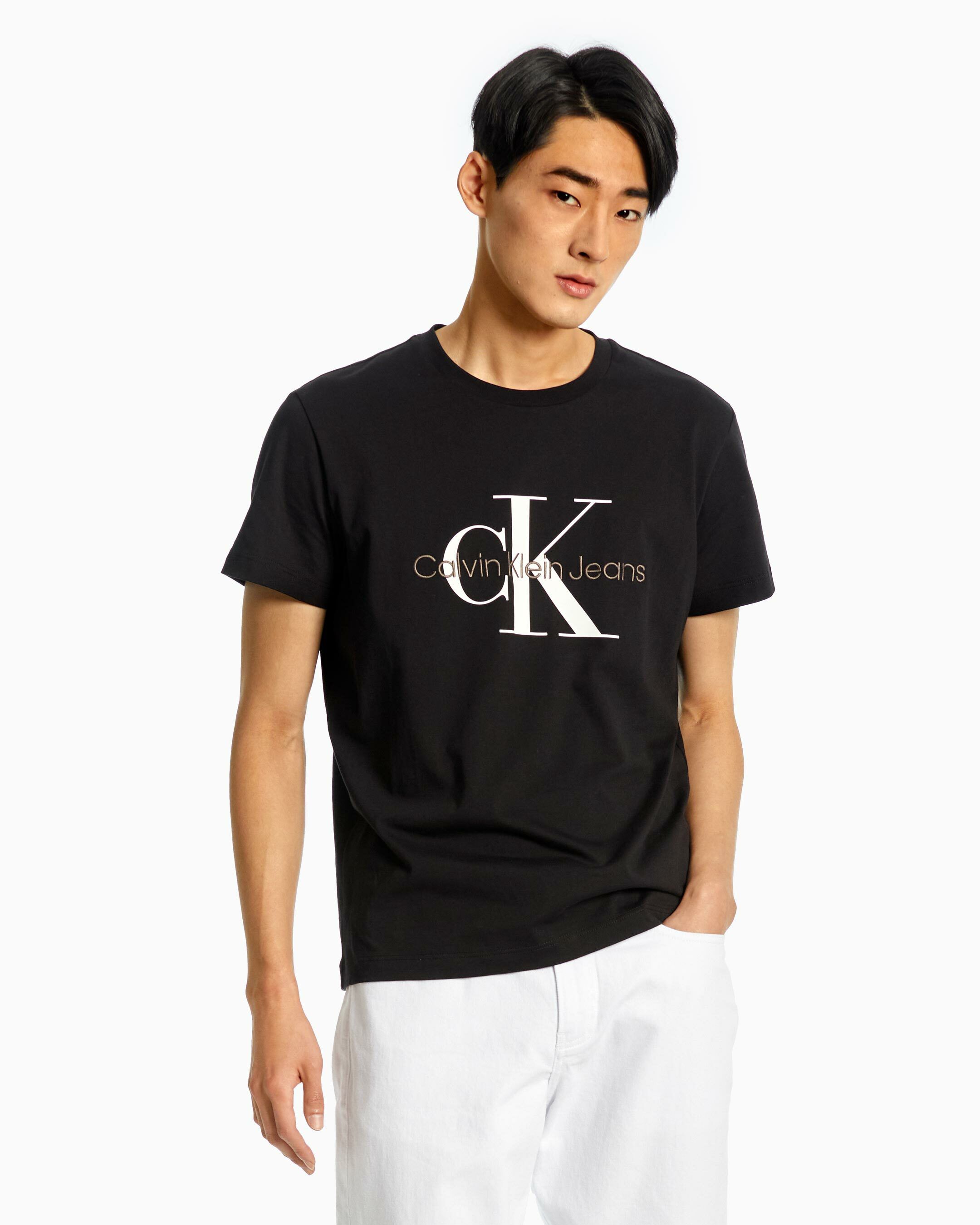 Calvin klein store monogram tee