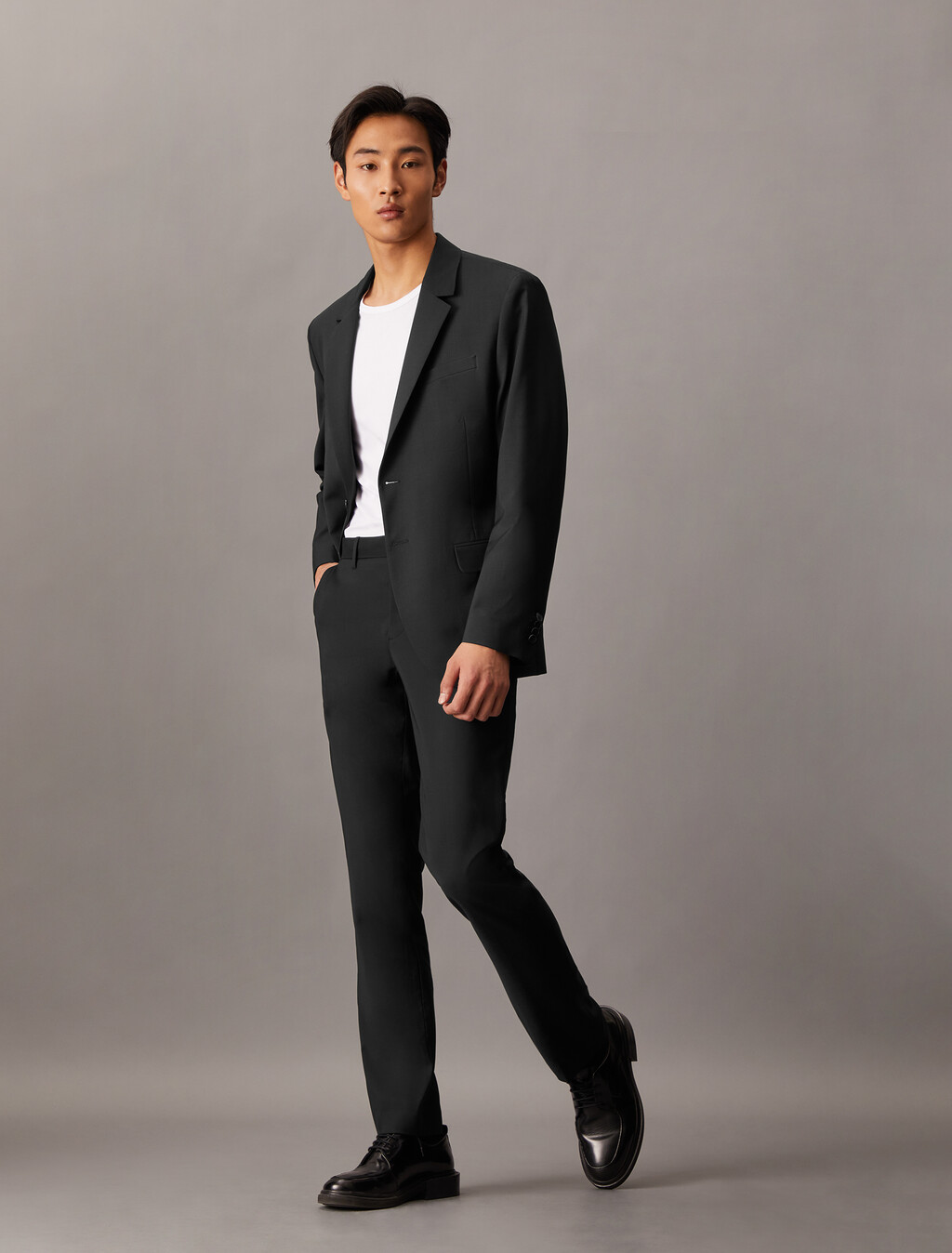 Refined Virgin Wool Slim Trouser, Black, hi-res