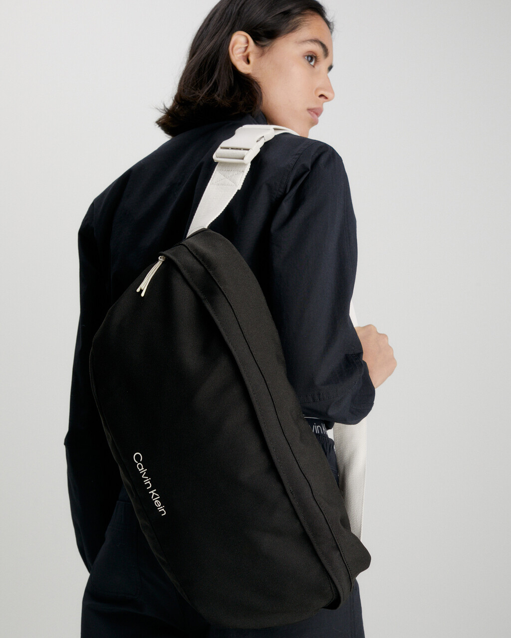CK ATHLETIC SLING BAG XL, BLACK, hi-res