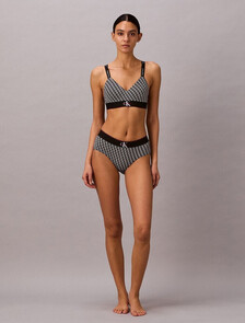 CK Graphic 低腰內褲, MINI STEPPING LOGO BLACK, hi-res