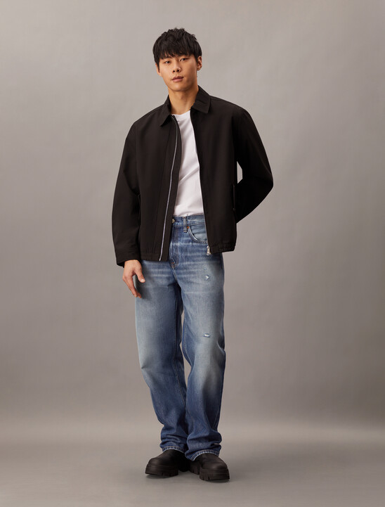 37.5 Distressed 90s Straight Jeans