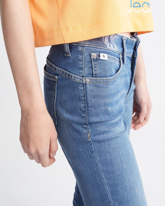 37.5 Body Ankle Jeans