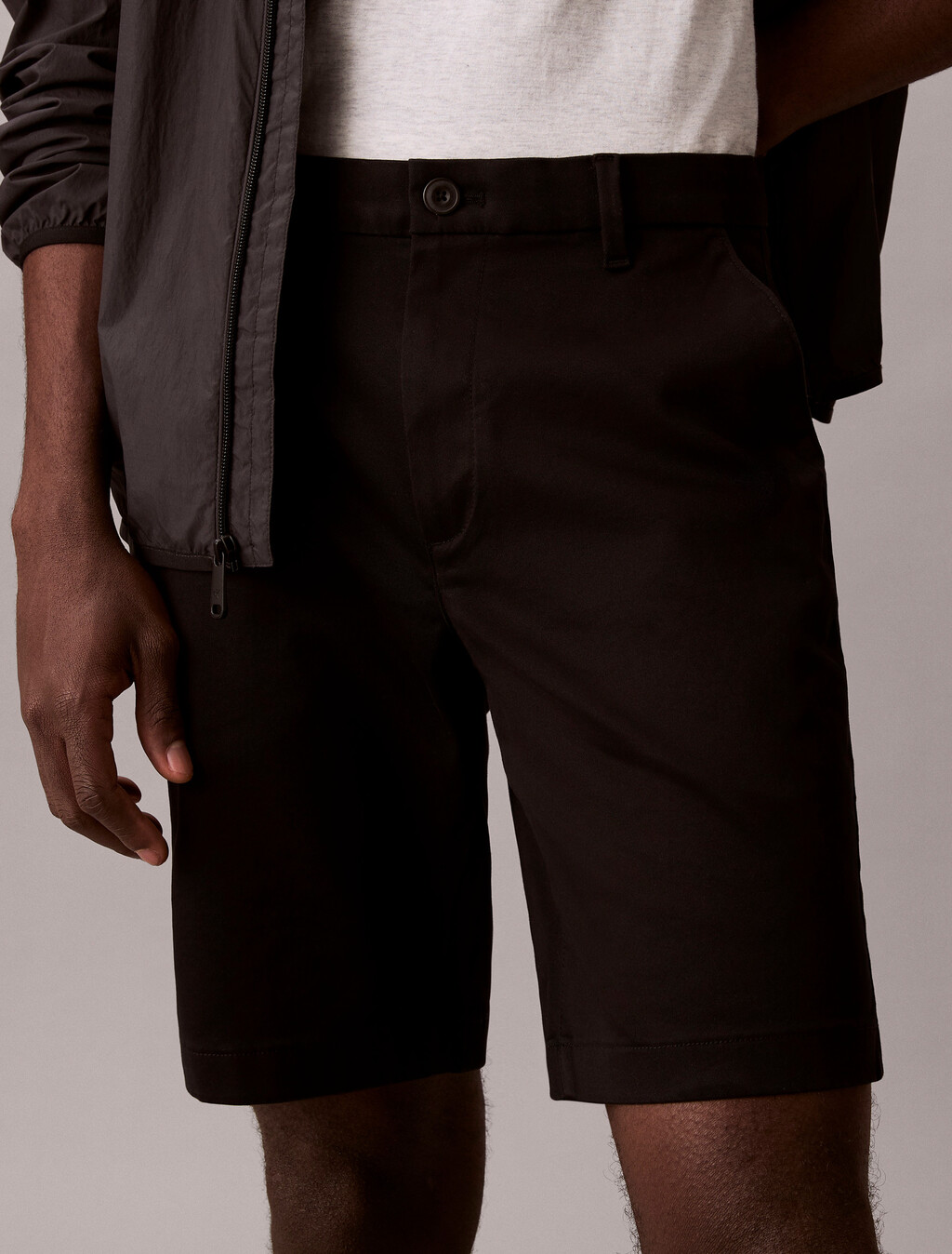 Refined Stretch Chino Short, Black, hi-res