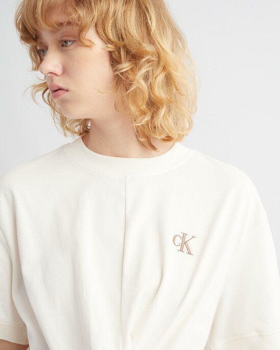INFINITE COOL FRONT KNOT TEE