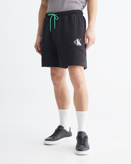 INFINITE COOL SWEAT SHORTS