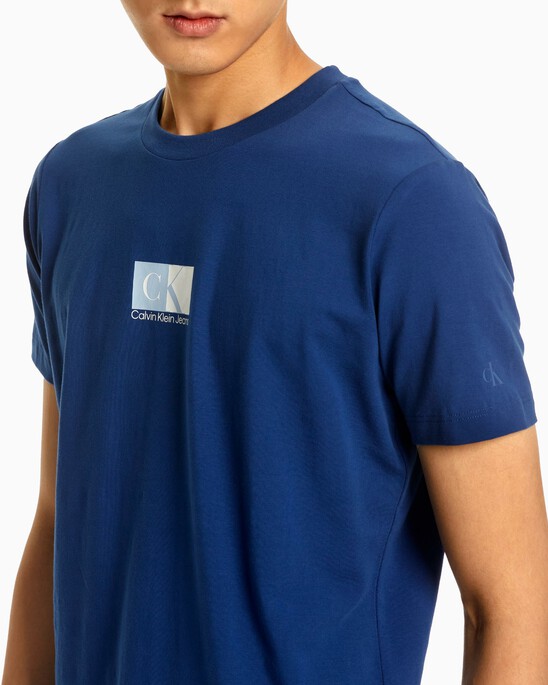 TWO TONE MONOGRAM BOX TEE