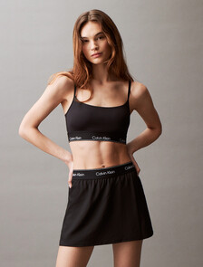 Essentials Modern Sport 梭織裙裝, Black Beauty, hi-res